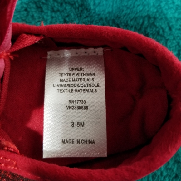 Red Sparkly Shoes 3-6M - Picture 6 of 6